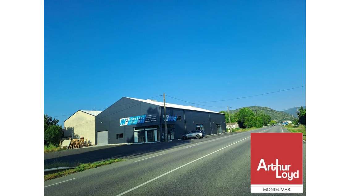 Local commercial 428m² à louer à Loriol sur Drome