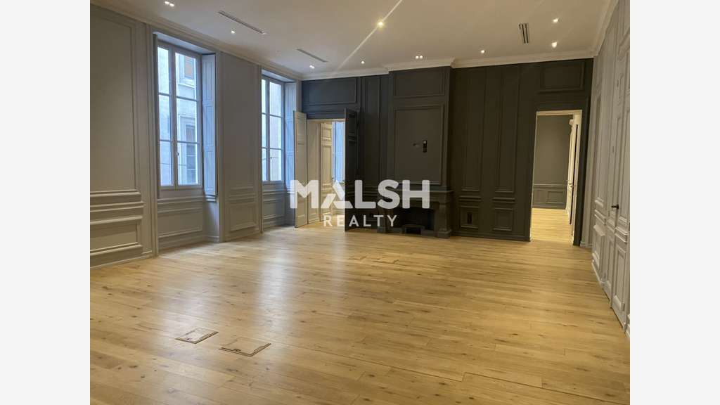 Bureaux à louer 153m² + cave de 21m² à Lyon 69001