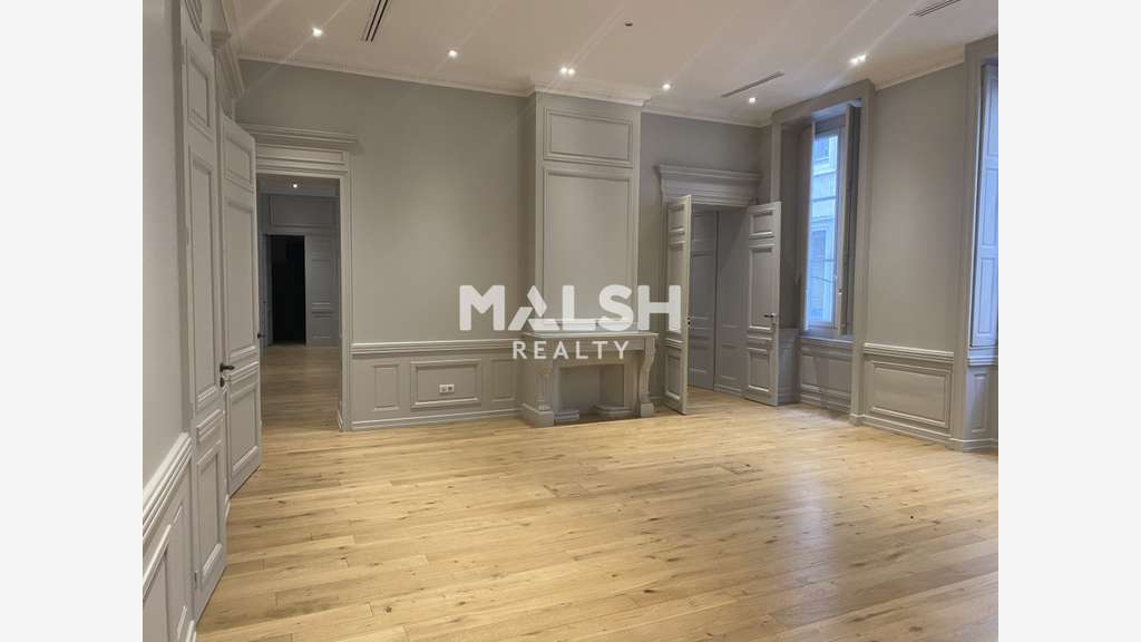Bureaux à louer 153m² + cave de 21m² à Lyon 69001