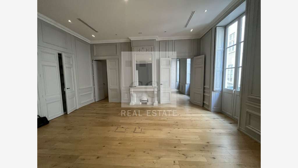 A louer bureaux de 176m² à Lyon 69001 presqu'ïle