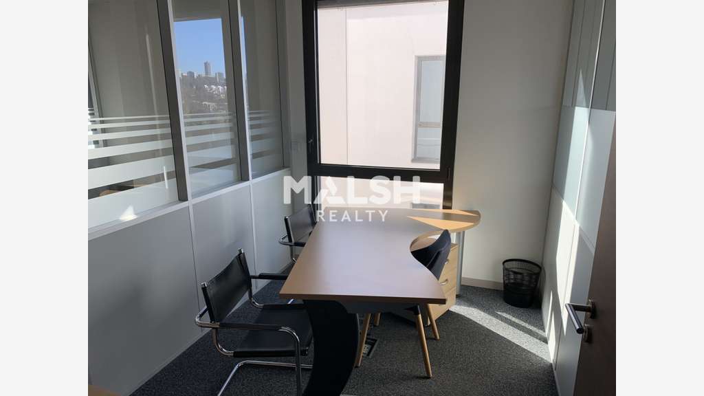 A louer bureaux de 361m² vue imprenable à Lyon 4