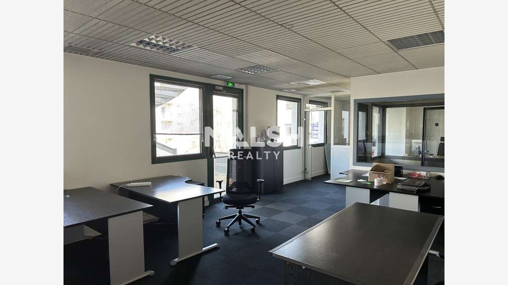 Bureaux de 161m² à louer à Lyon 9 gare de Vaise