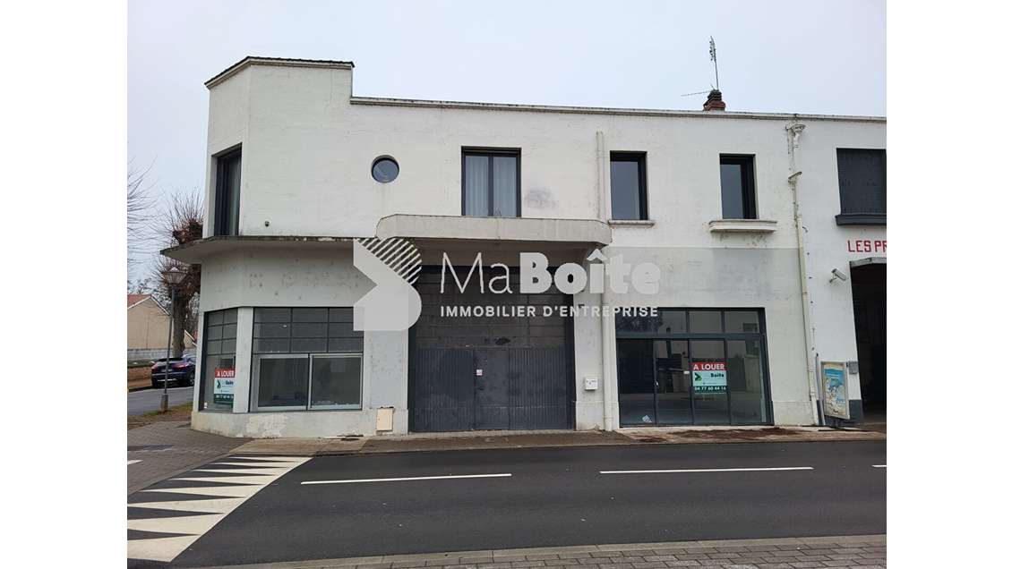 A louer local commercial de 300m² à Montbrison