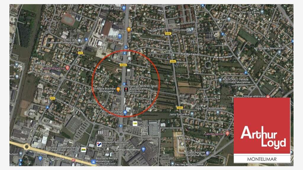 Local commercial de 309m² à louer à Montélimar