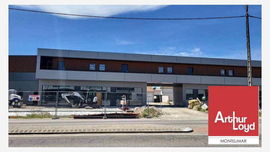 Local commercial de 309m² à louer à Montélimar
