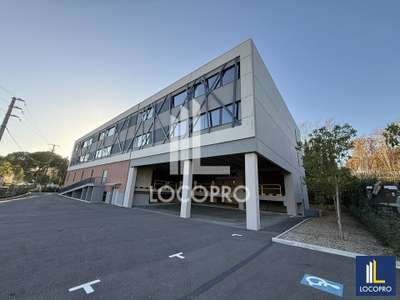 Bâtiment d'activités de 2285m² à louer à Mougins