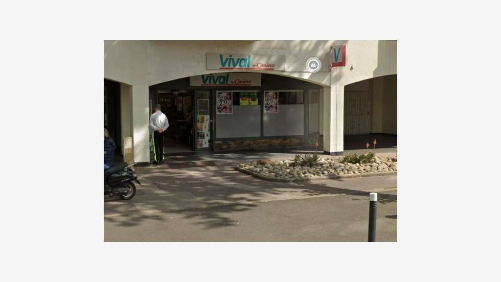 À louer local commercial 200m² Perpignan