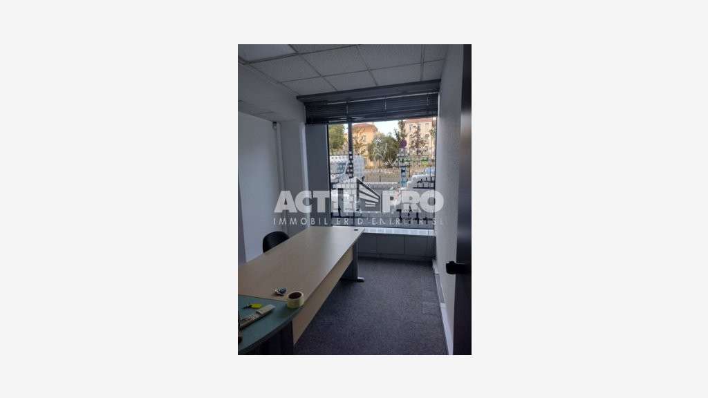 À louer bureaux 160m² à Perpignan Place Catalogne