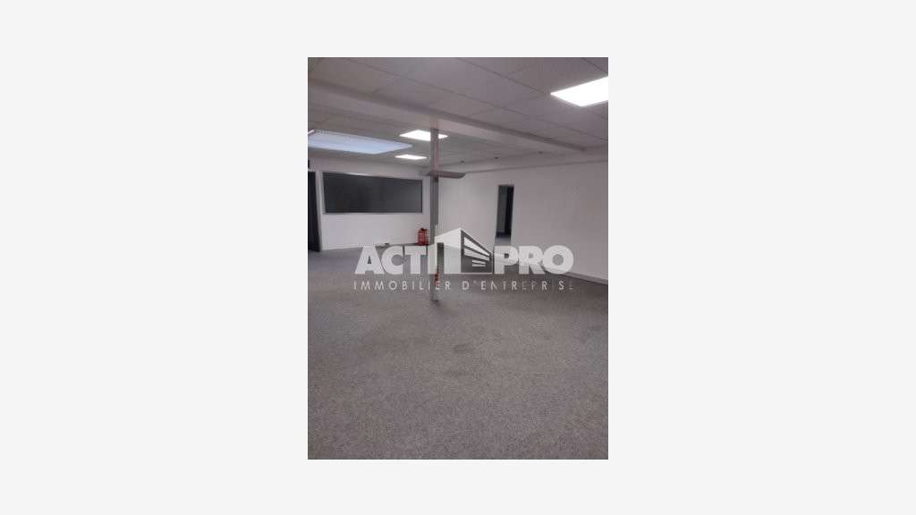 À louer bureaux 160m² à Perpignan Place Catalogne