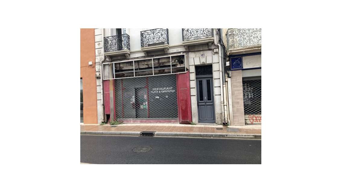A louer local commercial de 84m² à Perpignan