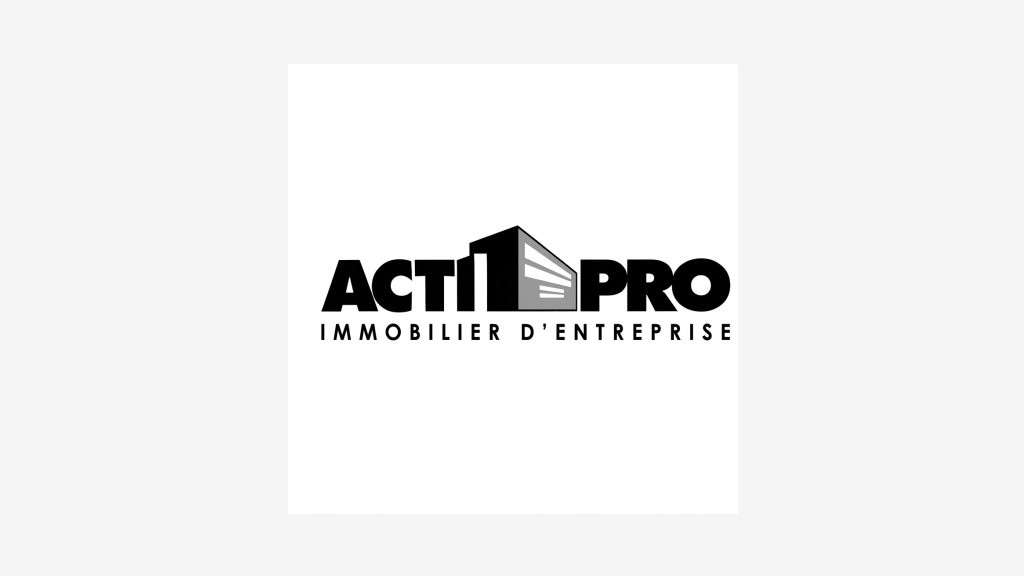 À louer local commercial d'angle 54m² à Perpignan