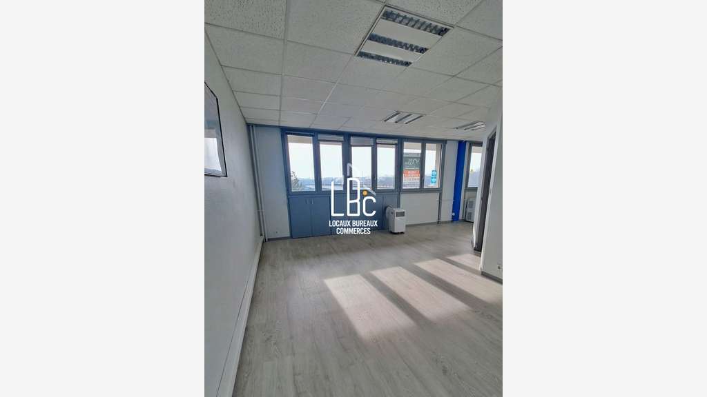 A louer bureaux de 50m² à Nantes Beaulieu