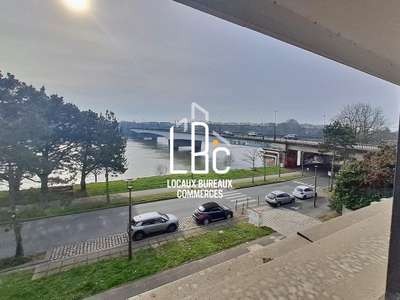 A louer bureaux de 50m² à Nantes Beaulieu 