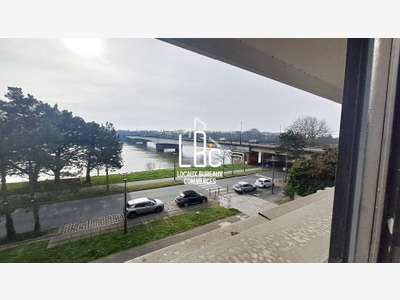 A louer bureaux de 50m² à Nantes Beaulieu 