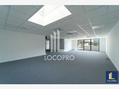 Bureaux de 200m² à louer au 2ème étage à Nice