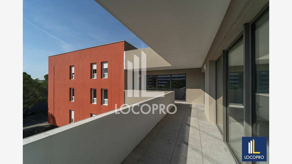 Bureaux de 200m² à louer au 2ème étage à Nice