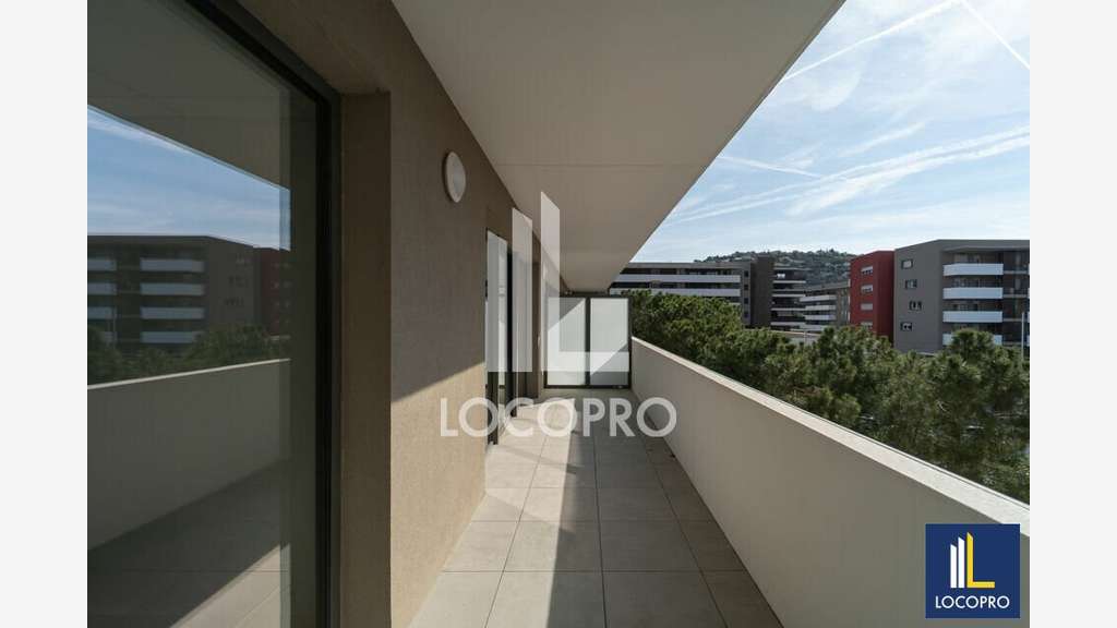 Bureaux de 200m² à louer au 2ème étage à Nice