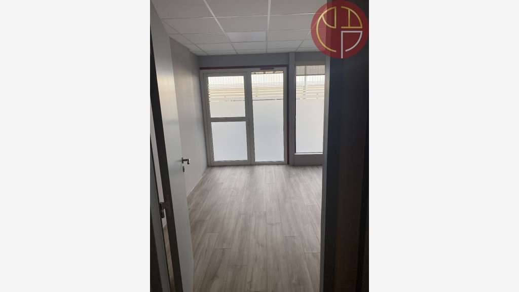 Location bureaux refaits de 120m² à l'Union