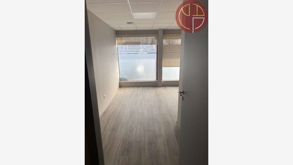 Location bureaux refaits de 120m² à l'Union