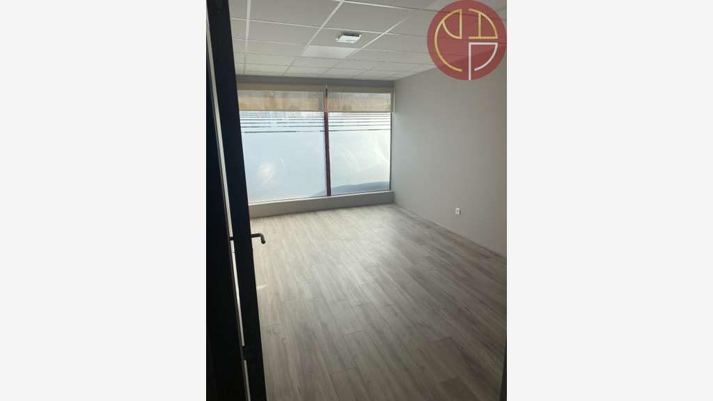Location bureaux refaits de 120m² à l'Union