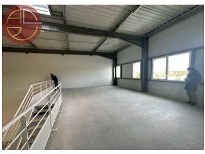 Location Locaux d'activités - Entrepôts à Mondouzil