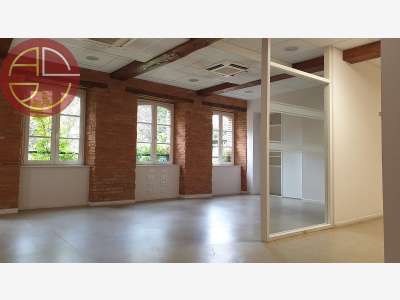 Loue bureaux de 419m² en RDC et R+1 à Montauban