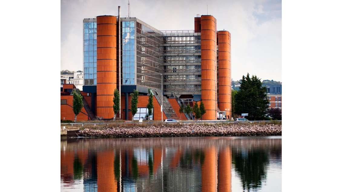 Loue bureaux open-space au centre du Havre