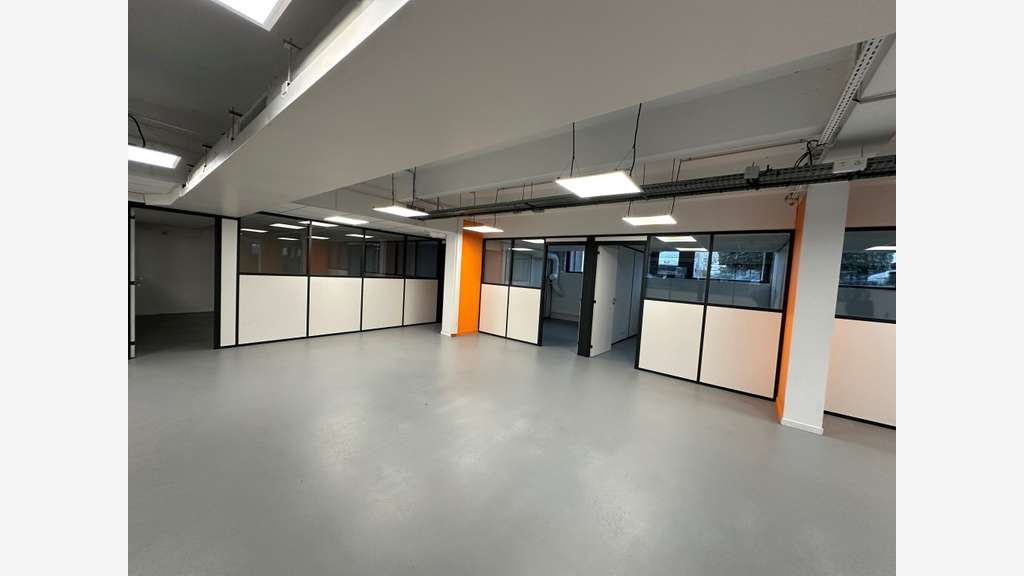 A louer bureaux en rez de jardin Angers Orgemont