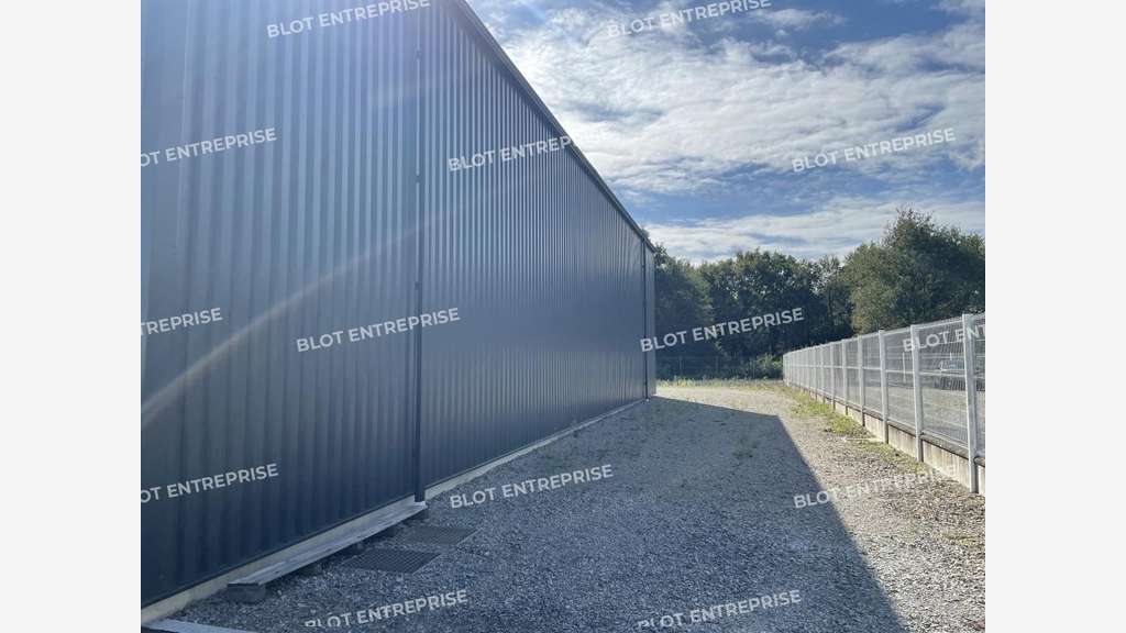 A louer local d'activité 368m² St-Aignan-Grandlieu