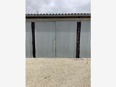 A louer parking / box - Carentan (proche gare)