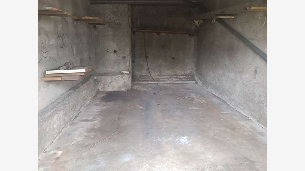 A louer garage à Istres aux Heures Claires