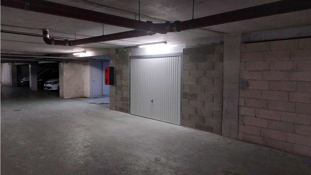 Locations box de 19m² en sous sol fermé Le Cannet