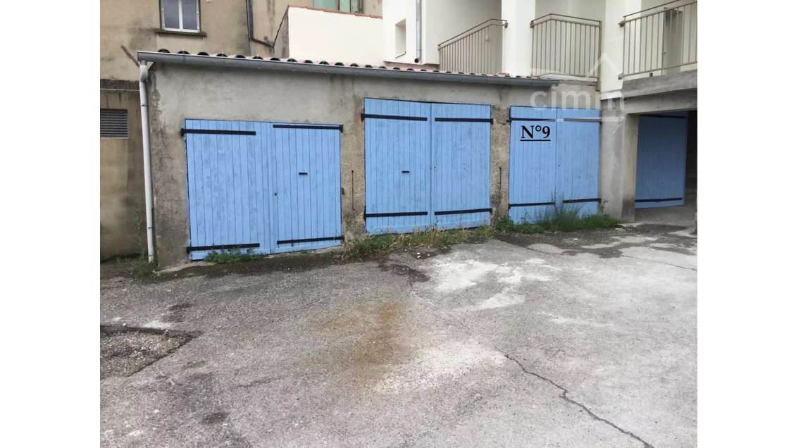 A louer garage à vélos ou moto le Teil