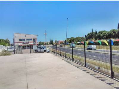 Location Terrains industriels et agricoles à Perpignan