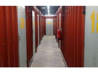 Location Locaux d'activités - Entrepôts à Peyrolles-en-Provence