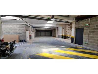 Location Parking - Autres à Saint-Brieuc