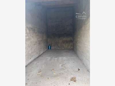 A louer box individuel fermé de 15m² à Valence