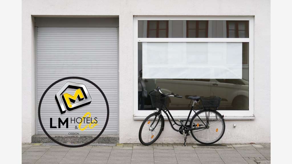 Loue local commercial de 140m² St Vigor le Grand