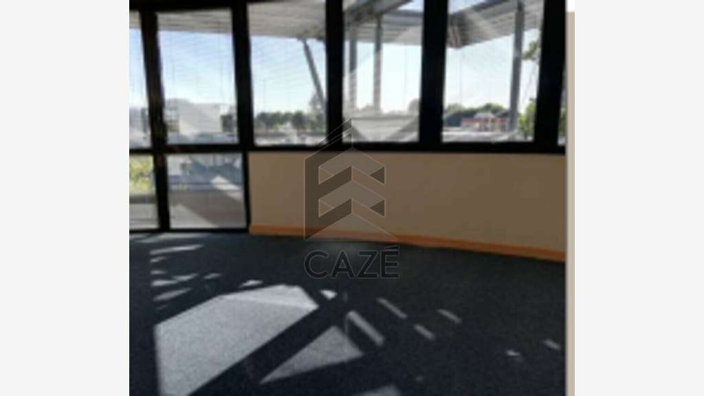 A louer bureaux de 82m² en centre d'affaires Pau
