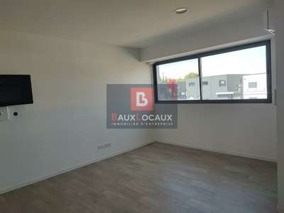Bureaux de 45m² à louer au 1er étage à Pelissanne