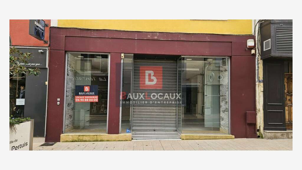 Local commercial de 183m² à louer centre Pertuis