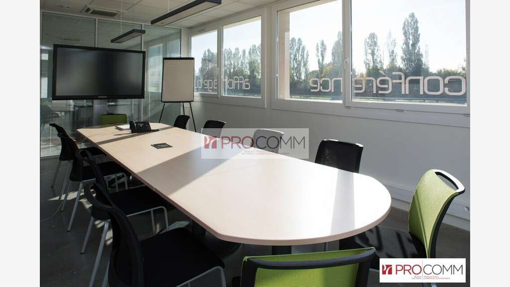A louer bureaux 620m² à Chartres Propylées