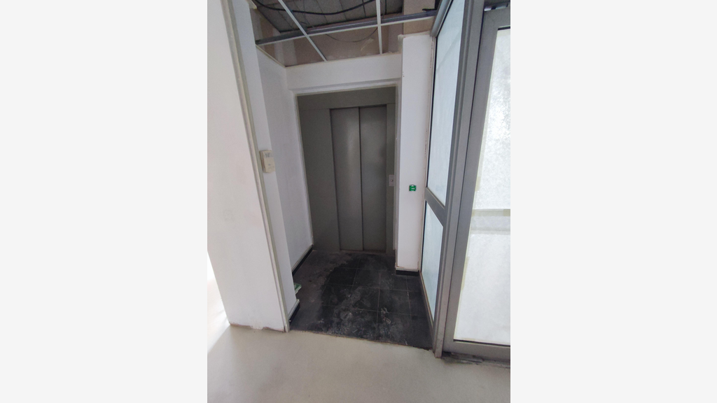 Plateau de bureau 448m² à Evry / Courcouronnes