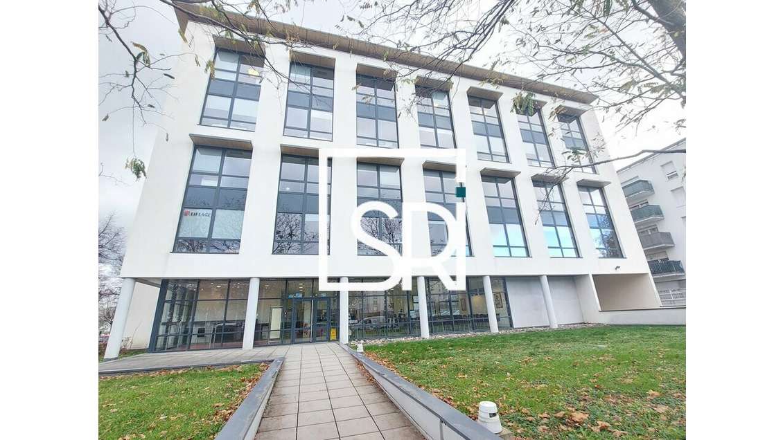 Bureaux 464m² divisibles à louer Clermont-Ferrand