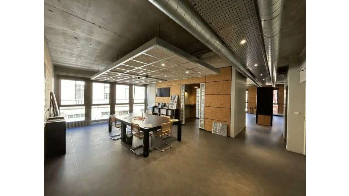 Plateau de bureau 291m² à louer à Troyes Gare 