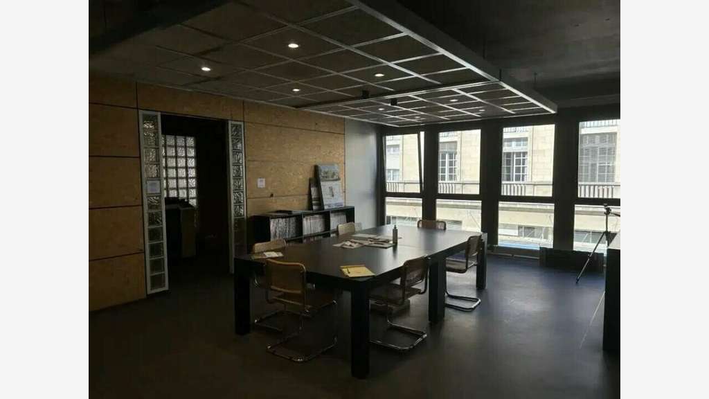 Plateau de bureau 291m² à louer à Troyes Gare