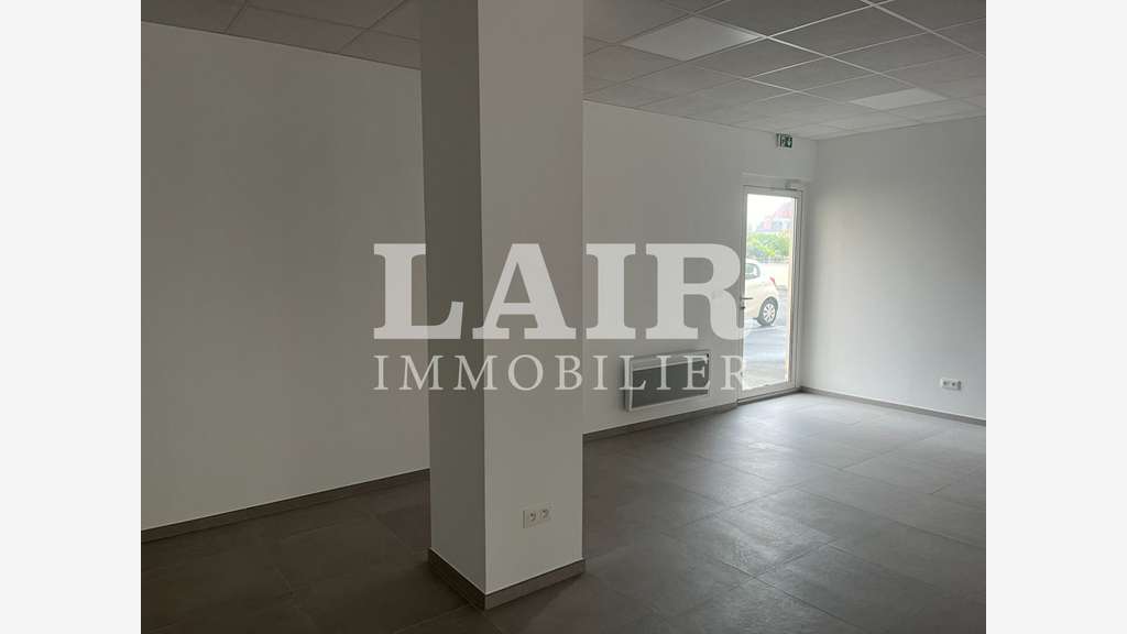 A louer bureaux 252m² en parfait état à Argentan