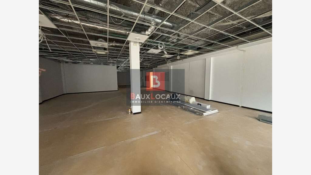 A louer plateau de bureaux à Avignon Intramuros