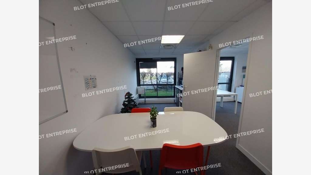 A louer plateau de bureaux 39m² à Guérande