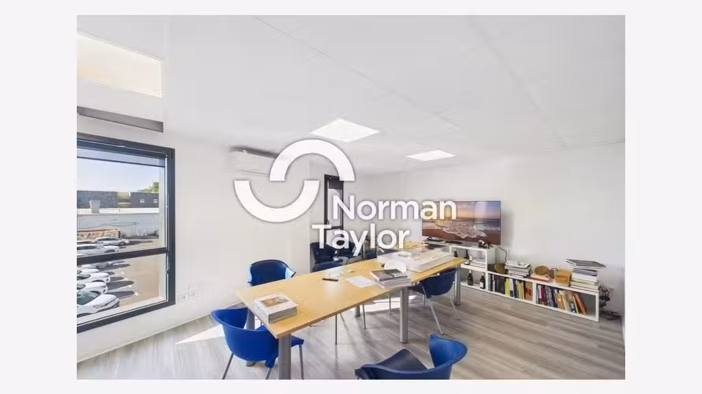 Plateau de bureaux 146m² à louer à Lattes